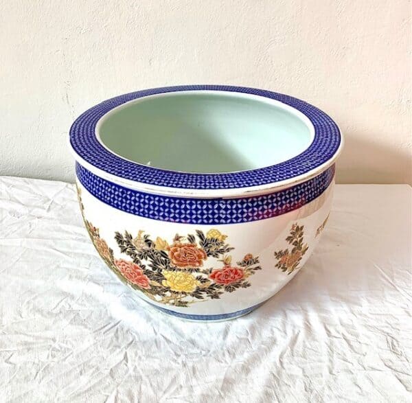 vaso-cinese-cachepot-in-porcellana-con-fiori-blu